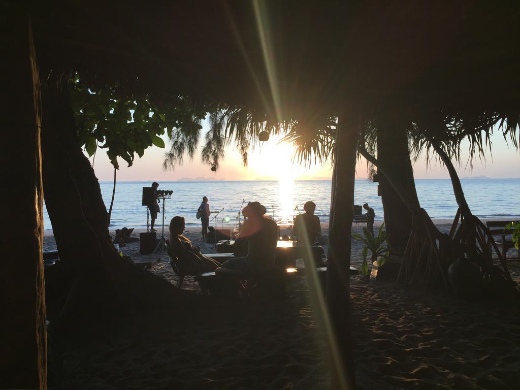 Hotel Cocobar&Bungalow'Kohjum Koh Jum Exteriér fotografie